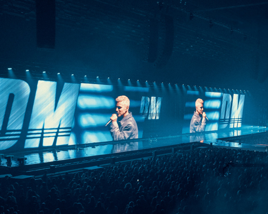 Donny Montell Arena Show